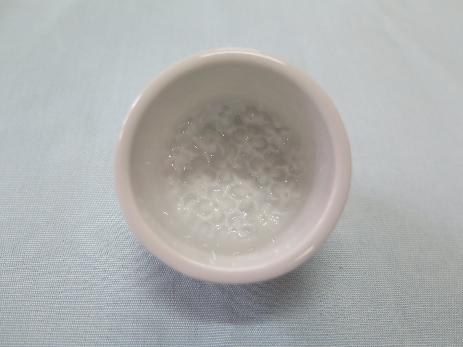 �ǥ����Ⱥ�ꥼ�꡼�η�����������42��X42Ĺ��X30�⤵(mm)����34CC