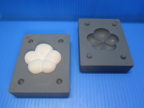 製菓用　ゴム型梅