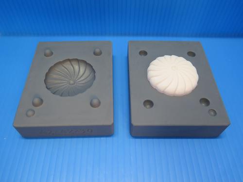 製菓用　ゴム型菊