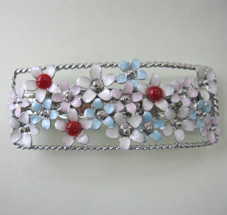 日本・高知産血赤珊瑚 バレッタ 髪留め コーラル 『宝石サンゴ』 珊瑚婚 還暦 誕生日 御祝 厄除 御守 3月の誕生石 ギフト プレゼント 結婚35周年 珊瑚職...