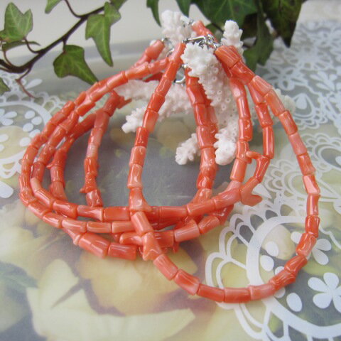 可愛い ピンク珊瑚 枝のブレスレット 真鍮 『宝石サンゴ』 珊瑚婚 還暦 誕生日 御祝 厄除 御守 3月の誕生石 ギフト プレゼント 結婚35周年 珊瑚職人