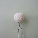 白珊瑚 桜の彫り 丸玉かんざし (17.7ミリ) 真鍮 全面彫り 『宝石サンゴ』 珊瑚婚 還暦 誕生日 御祝 厄除 御守 3月の誕生石 ギフト プレゼント 結婚...