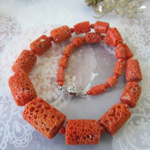 高知産赤珊瑚のナチュラルなす玉ネックレス（56cm）/SILVER/サンゴ