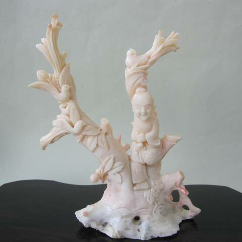 ミッド珊瑚童(わらべ)の彫刻・立体・置物 飾り 台 『宝石サンゴ』 珊瑚婚 還暦 誕生日 御祝 厄除 御守 3月の誕生石 ギフト プレゼント 結婚35周年 珊瑚...