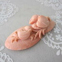 桃珊瑚の親子カニ(シオマネキ)の置物 蟹 かに オブジェ コーラル 『宝石サンゴ』 珊瑚婚 還暦 誕生日 御祝 厄除 御守 3月の誕生石 ギフト プレゼント 結...