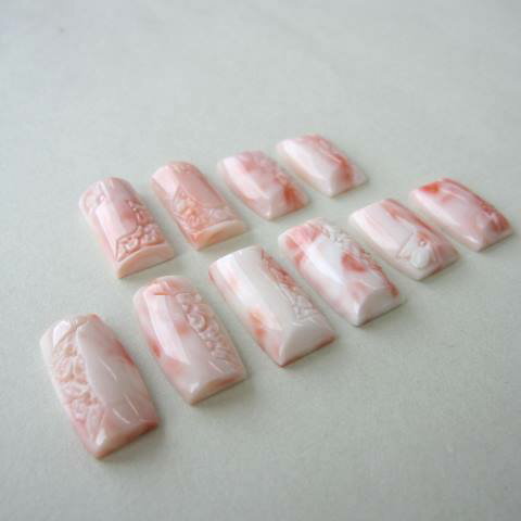 ピンク珊瑚 ペアパーツ (2コセット) 手作り アクセ 『宝石サンゴ』 珊瑚婚 還暦 誕生日 御祝 厄除 御守 3月の誕生石 ギフト プレゼント 結婚35周年 ...