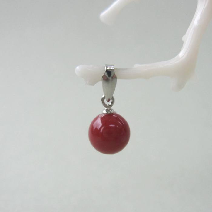 日本 高知産血赤珊瑚 丸玉 ペンダントトップ （6.7ミリ） Pt900 『宝石サンゴ』 珊瑚婚 還暦 誕生日 御祝 厄除 御守 3月の誕生石 ギフト プレゼント 結婚35周年 珊瑚職人