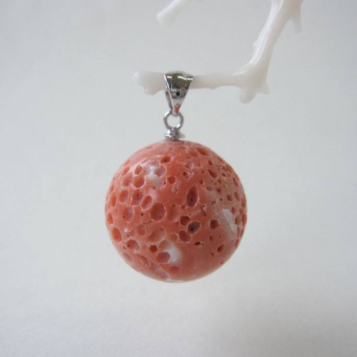 桃珊瑚 す玉 ペンダント （20.4ミリ） SILVER 宝石サンゴ 珊瑚婚 還暦 誕生日 御祝 厄除 御守 3月の誕生石 ギフト プレゼント 結婚35周年 珊瑚職人