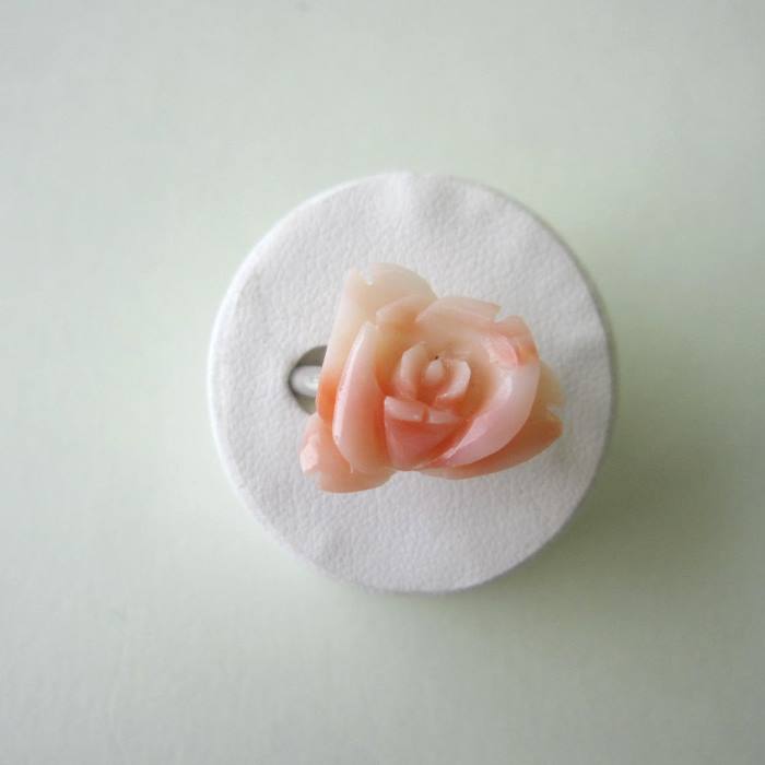 ピンク珊瑚 薔薇の花 フリーリング 指輪 天然石 アクセサリー 『宝石サンゴ』 珊瑚婚 還暦 誕生日 御祝 厄除 御守 3月の誕生石 ギフト プレゼント 結婚3...