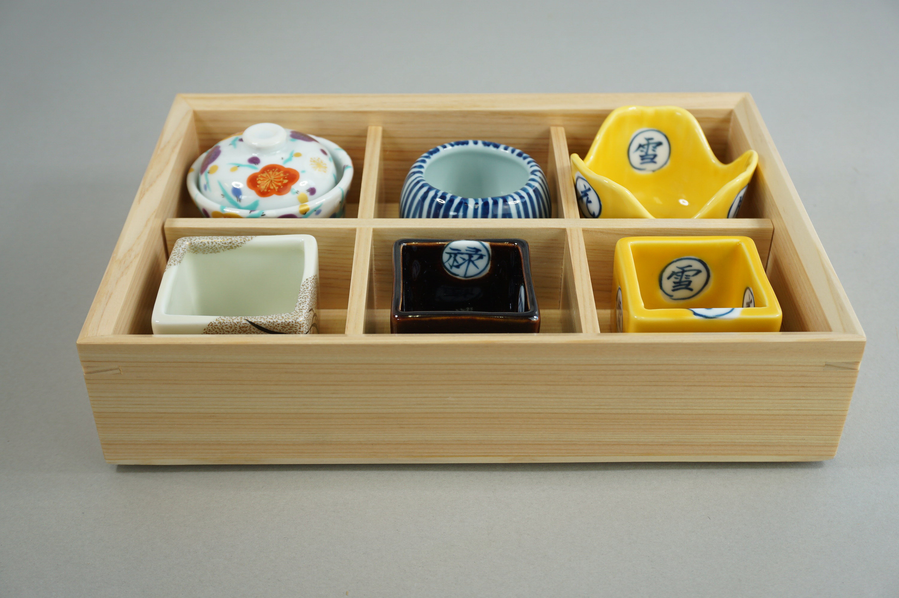 白木游彩箱 六ッ仕切 料理箱 かっぱ橋 料理道...の紹介画像2