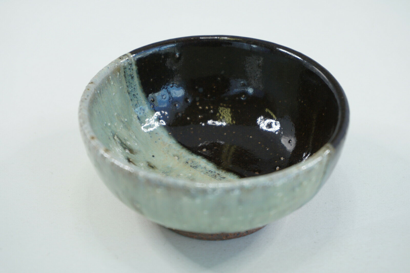 Rakuten - 朝鮮唐草(荒)片身替り　丸千代口　有田焼　日本製　刺身千代口　和食器 かっぱ橋 料理道具のデパート三起堂 煌彩