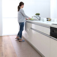 サンコー日本製吸着拭けるキッチンマット60×180cm無地KP-77ベージュおくだけ吸着拭ける水汚れ台所撥水キッチンマットズレない