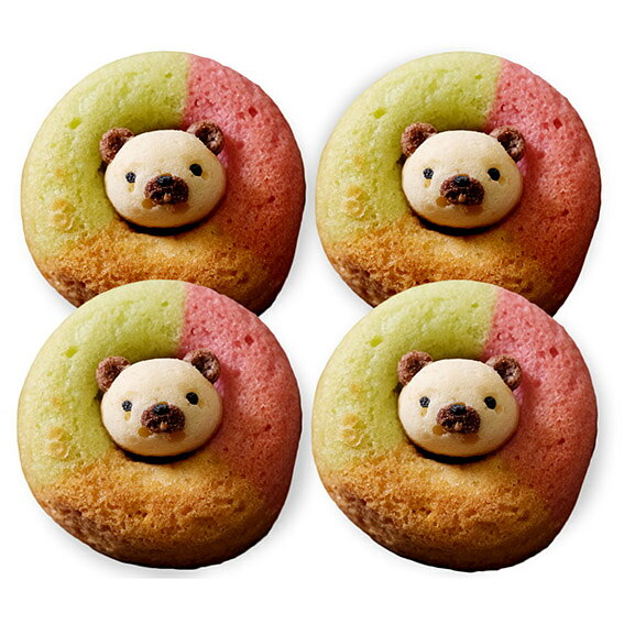 ミックスフレーバー（アップル、メロン、キャラメル／くま）4個セット。 北九州の洋菓子の名店「ドルチェ・ディ・ロッカ・カリーノ」が展開する、かわいい動物たちが顔を出す「ZOONUTS（ズーナッツ）」。動物たちの細かい特徴や、表情まで、パティシエがこだわって作っているのがカリーノのこだわりです。九州産の原料をメインに使用したヘルシーな焼きドーナツは、大人から子供までたいへん喜ばれています。 当ショップは、「ドルチェ・ディ・ロッカ・カリーノ」のオフィシャル販売店ですので、幅広いアイテム展開と、オフィシャル店限定の「MIXフレーバーシリーズ」も購入可能です。