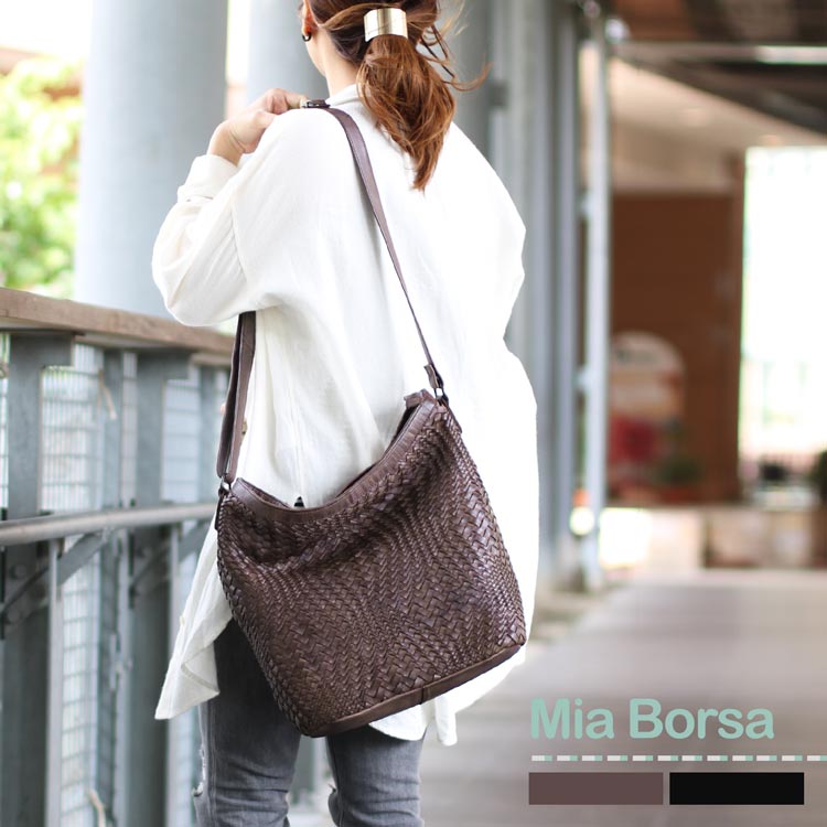 【5 OFFクーポン】本革 メッシュ ショルダーバッグ レディース Mia Borsa ウォッシュ加工 牛革 イントレチャート 編み込み 大容量 斜めがけ 肩掛け ウォッシュレザー メッシュバッグ 夏 夏バッグ ギフト プレゼント 実用的 5F (07000334r)