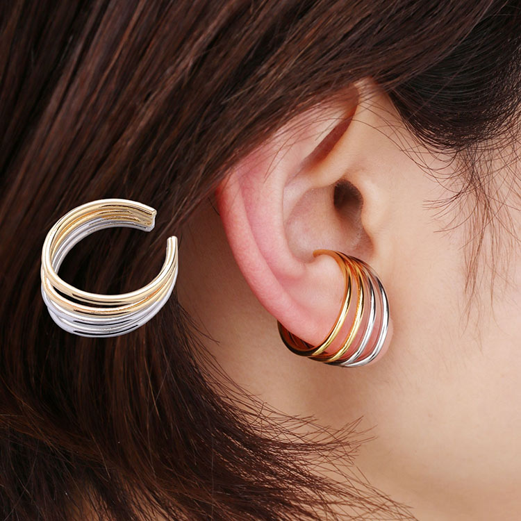 クアドラプル ライン ゴールド シルバー イヤーカフ ニッケルフリー 低アレルギー 素材 金属アレルギー 【ネコポスで送料無料】【返品交換不可】 浴衣 に 合う...