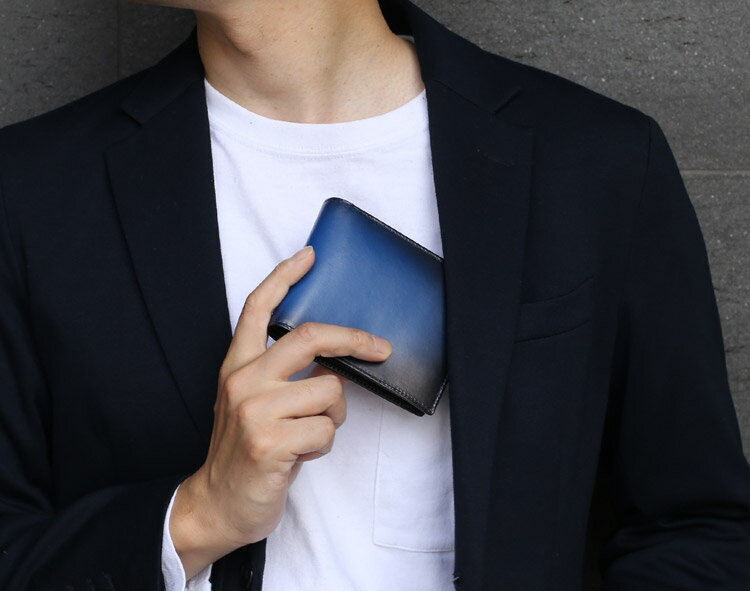 【5％クーポン】PRAIRIE プレリー 牛革 グラデーション 二つ折り 財布 折り財布 レディース 日本製 本革 レザー 折り財布 小銭入れ付き ブルー グリーン ブラック シャドー加工 シンプル 可愛い お洒落 オシャレ 上質 プレゼント ギフト (09000453r)