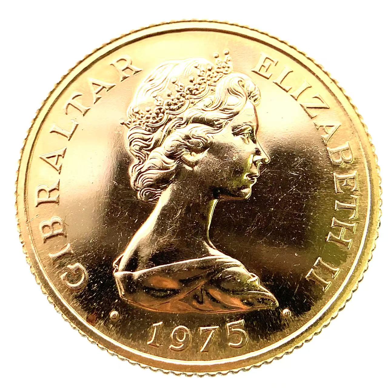 39宝飾販売店のジブラルタル 25ポンド金貨 スターリング ポンド導入25周年 イエローゴールド 22金 1975年 7.7g コレクション アンティークコイン｜アングル2