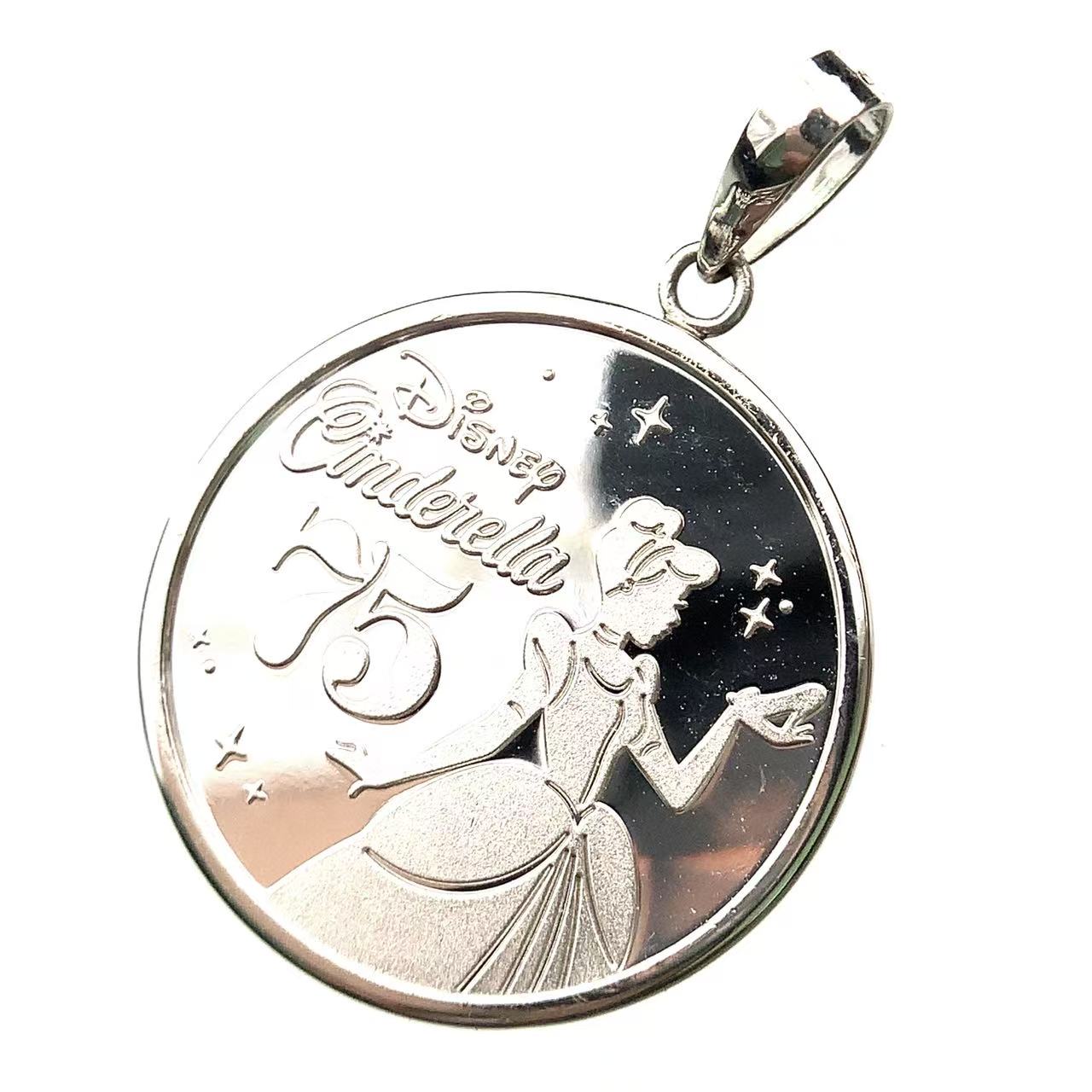 ディズニー プラチナ貨 純プラチナ 3.9g PT999 1/10オンス コイン コレクション ペンダント