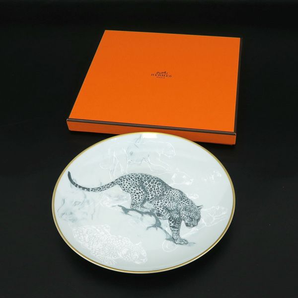エルメスアフリカ動物柄食器４枚セット HERMES（エルメス） HERMES AFRiCA アフリカ カップ ソーサー 2客