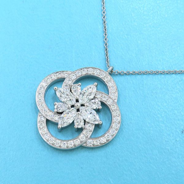 ティファニー ビクトリアクラスターダイヤネックレス/ラージ 【無料ギフトラッピング】【Aランク】【中古】