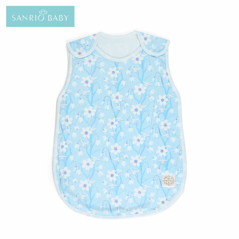 大切なあなたの笑顔が咲きますように☆ 〜Sanrio Baby〜花の中でかくれんぼをするキャラクターが楽しそう★湯冷めや寝冷えで風邪を引いてしまうかも、という不安を解消してくれる♪■サイズ身長:60-90cm体重:6-13kgパッケージ:約幅21.5×奥行2×高さ31.5cm■主な素材・原料【表生地】綿100%（オーガニックコットン使用）【裏生地】綿100%（オーガニックコットン使用）●布団をかけているか心配な時や、お風呂上がりの湯冷め防止に●内側:着心地の良いパイル生地使用●乳幼児期を過ぎても長く使える仕様●スナップボタンは全て取り外し可能で、前と後ろが完全に分かれるため着脱がスムーズ●ネームタグ付き（長く使えるようにダブルネーム仕様）●赤ちゃんの肌にも優しく、しなやかで優しい触り心地の上質なオーガニックコットンを使用●農場から最終製品に至るまで管理された安心安全なオーガニック繊維を使用※総柄デザインの部分は、商品によって柄の出方が若干異なります。■洗濯方法洗濯機可（ネット使用）※必ず洗濯表示をご確認ください。■原産国中国Sanrio Original