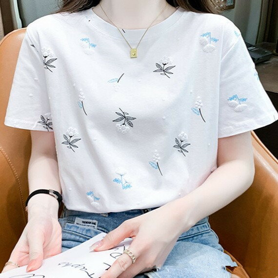 樂天商城 - 2026夏新作 韓国風 プリントレディース半袖Tシャツ 発泡フラワーデザイン オーバーサイズ コーディネートしやすい 多花色展開 豊富なサイズ展開 毎日使える万能トップス おしゃれな一着