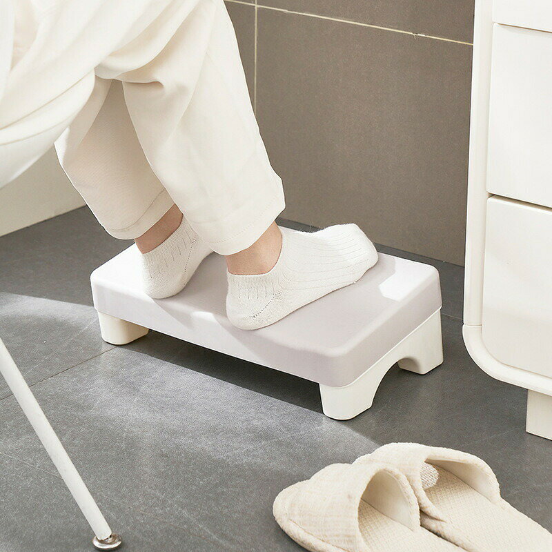 製品説明:究極のオフィスフットレストで快適性アップ!長時間デスクワークの方のために設計されたこのデスク下用フットレストは、脚の疲労や不快感を効果的に軽減します。人間工学に基づいたデザイン、静音設計、滑り止め機能、そして厚みのあるPP素材が、...