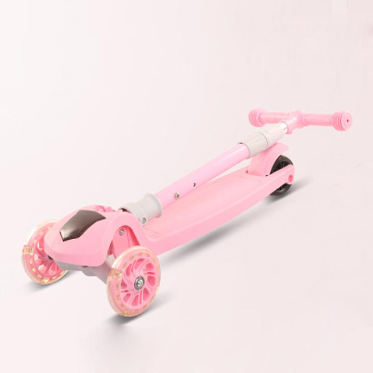 sansuiの子供用 キックボード 3輪 折りたたみ式 光るタイヤ 座れる ブレーキ付き 高さ3段調整 ヘッドライト 2way 2way仕様 キックスケーター 三輪 三輪車 キックスクーター 安定 乗用玩具 ピンク｜アングル2