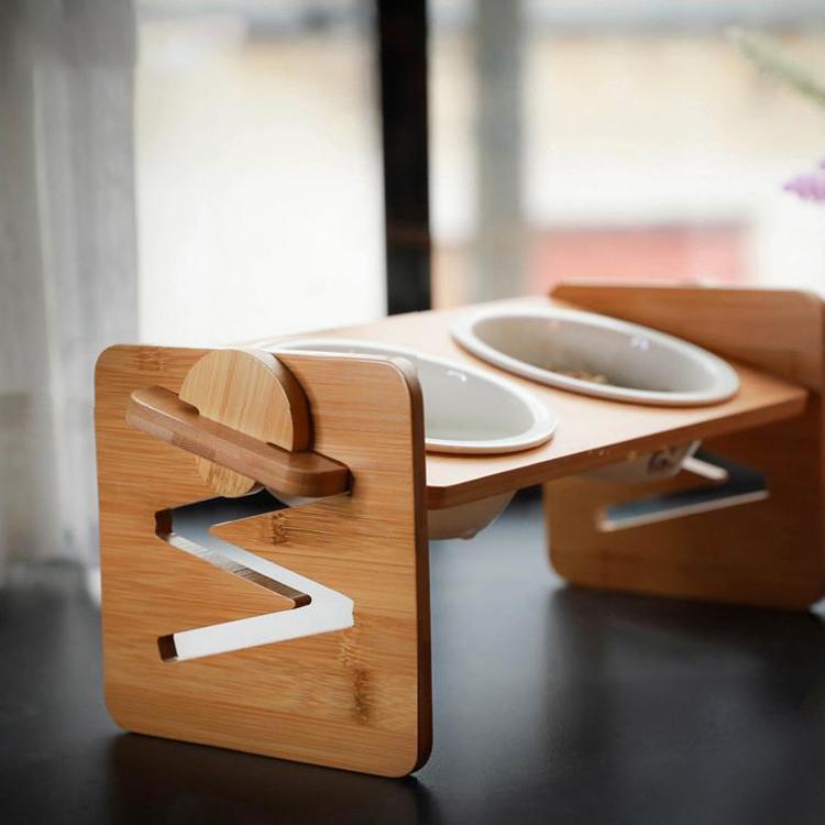 給餌器 猫 犬 給餌器 ペットボトル ペット ペットフィーダー 水飲み器 給水器 給水タンク　ペット用品 ..