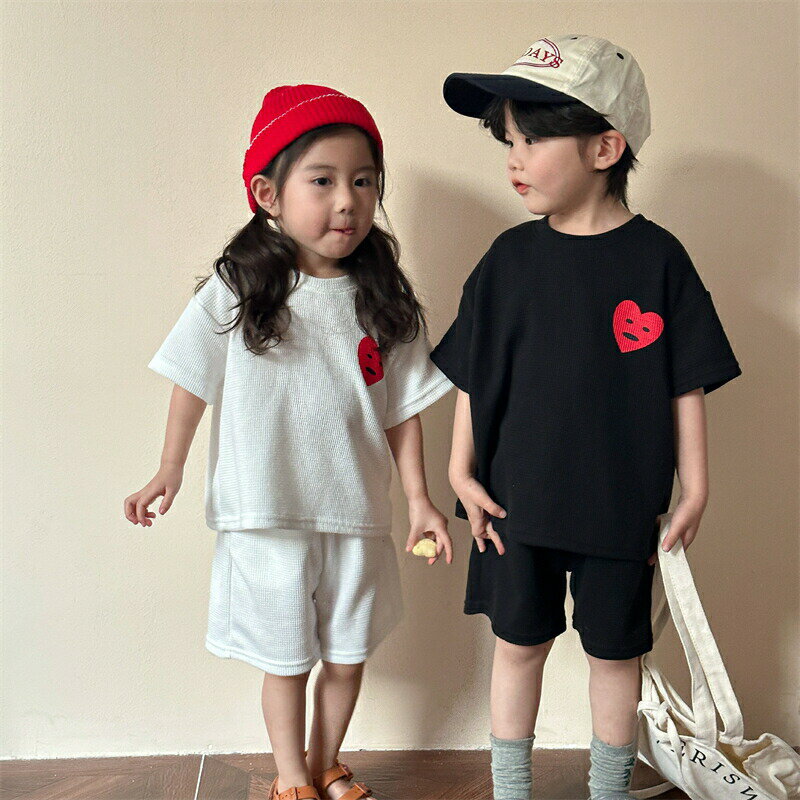 樂天商城 - セットアップ キッズ 兄妹 子供服 ジャージ 上下セット ジュニア ベビー服 女の子 男の子 tシャツ 綿 半袖 ショートパンツ おしゃれ 可愛い スポーツ トップス ボトムス 赤ちゃん 半ズボン 入学 入園 誕生日 プレゼント 幼稚園 小学生 1...