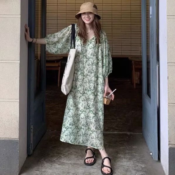 樂天商城 - ワンピース ワンピ ロング丈 七分袖 ボリューム袖 パフスリーブ Vネック ストレート ワイド 透け感 ドロスト 薄手 きれいめ カジュアル 大人 おしゃれ レトロ 大人女子 こなれ感 ラフ キュート 個性的 送料無料 普段使い 体形カバー