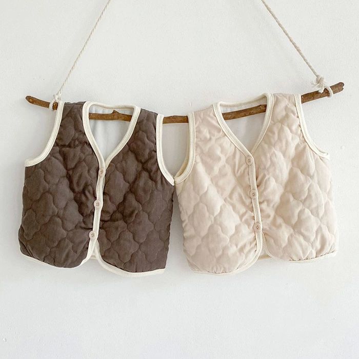 無地 キルティング ベスト トップス コート キッズ服 ベビー服 赤ちゃん 子供服 厚手 2色 子供服 重ね..