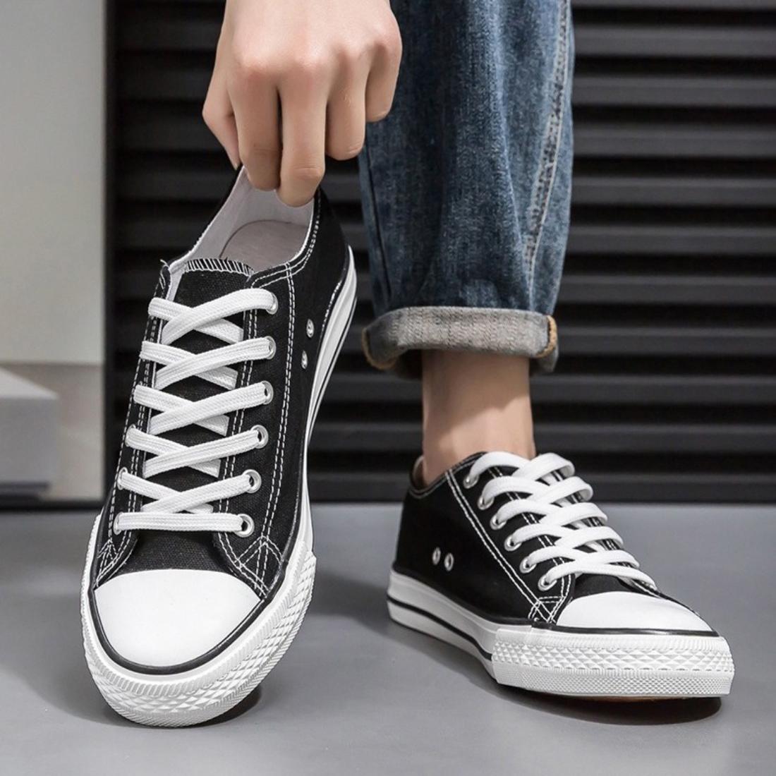 オールシーズン 定番 大人カジュアル 足元 ス くつ ナチュラルで今っぽい 歩くたび心地いいスニーカー デイリー シンプル 軽やか