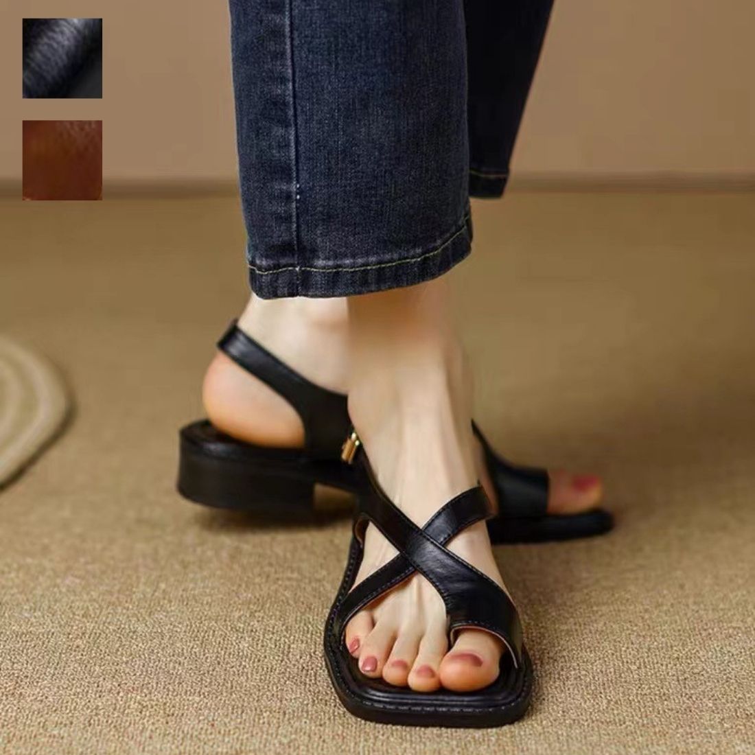 低ヒール2cm シンプル 調整可能 キレイ カジュアル 幅広いコーデになじむトングサンダル 太ヒール フェミニン かかとストラップ