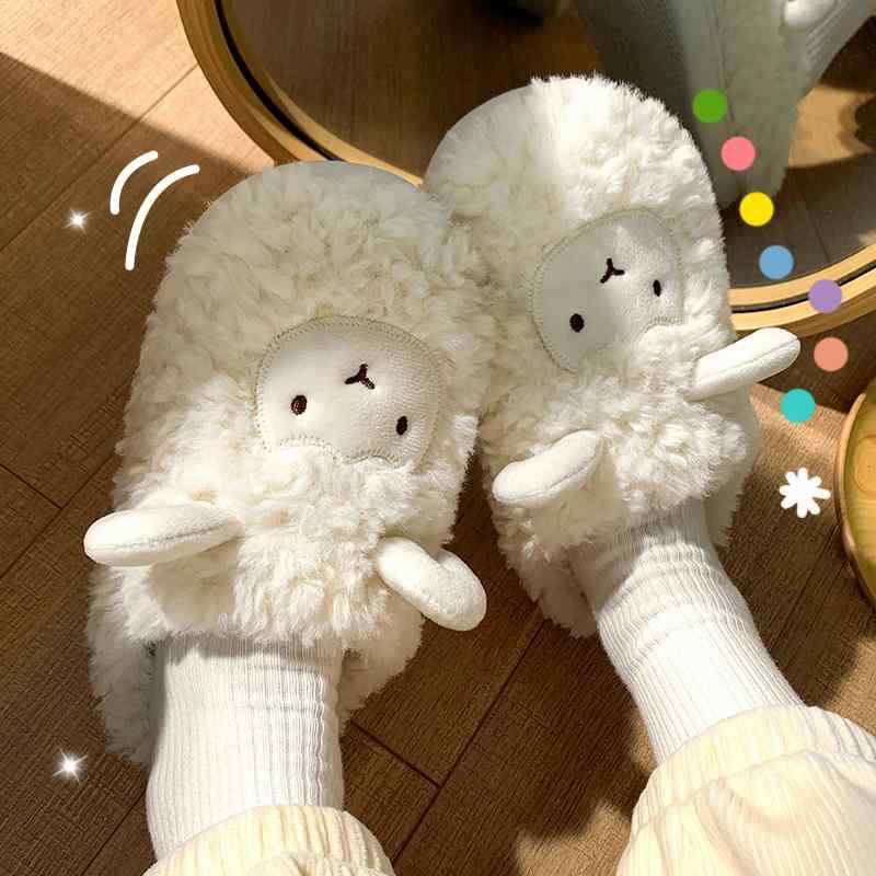 Rakuten - 羊 くつ かわいい シューズ ルームシューズ クツ ふわふ 室内 靴 サンダル スリッパ レディース もこもこ ひつじ 部屋着 メンズ