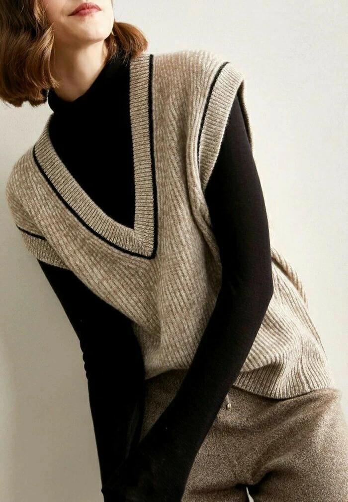 重ね着 カーディガン 無地 カジュアル 定番 ノースリーブ ベスト シンプル トップス ニット レディース 大人 Vネック