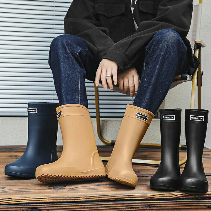 Rakuten - 【送料無料】レインブーツ メンズ レインシューズ おしゃれ ブーツ 防水 長靴 台風 PVC 雨靴 おしゃれ 軽量 完全防水 歩きやすい 通学 通勤 晴雨兼用 雨対策 梅雨対策 釣り 作業 履きやすい ガーデニング 蒸れにくい サイドゴアブーツ