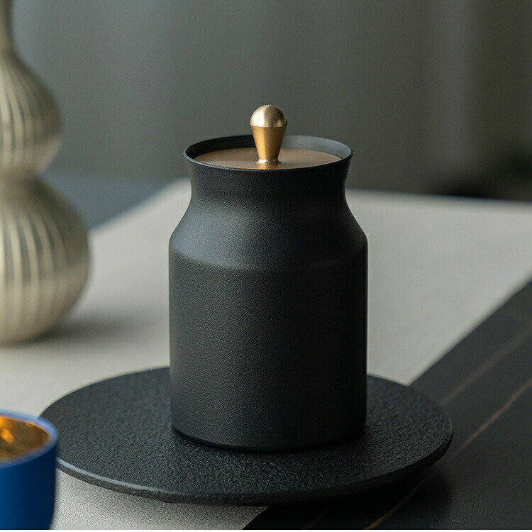 Rakuten - 卓上の主役 茶筒 茶入 金属缶 アルミ缶 アルミ ブラック 黒 小さい 珈琲キャニスター 平缶 小分け 詰め替え容器 携帯用 空き缶