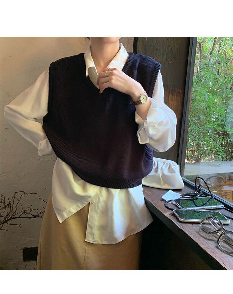 Vネック ショート丈 ベスト 無地 ストレート 袖なし 個性的 ニット 青 オ レディース 紺 グレー 襟なし ライトベージュ 送料無料