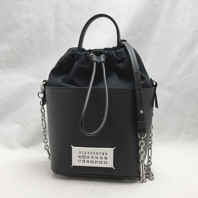 Maison Margiela（メゾンマルジェラ） レディース ハンドバッグ ショルダーバッグ 2WAY バケットバッグ S61WG0035 P4348 T8013ブラック