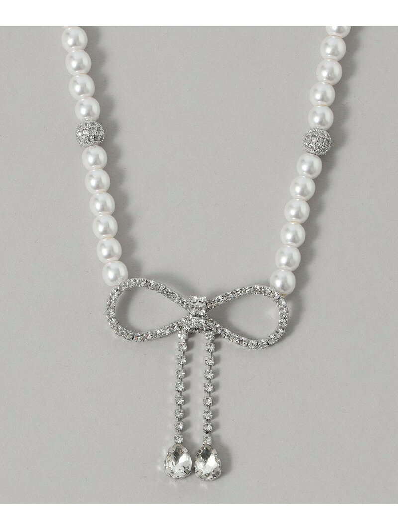 トップリボン ネックレス TO BE CHIC トゥー ビー シック アクセサリー・腕時計 ネックレス ホワイト【送料無料】[Rakuten Fashion]