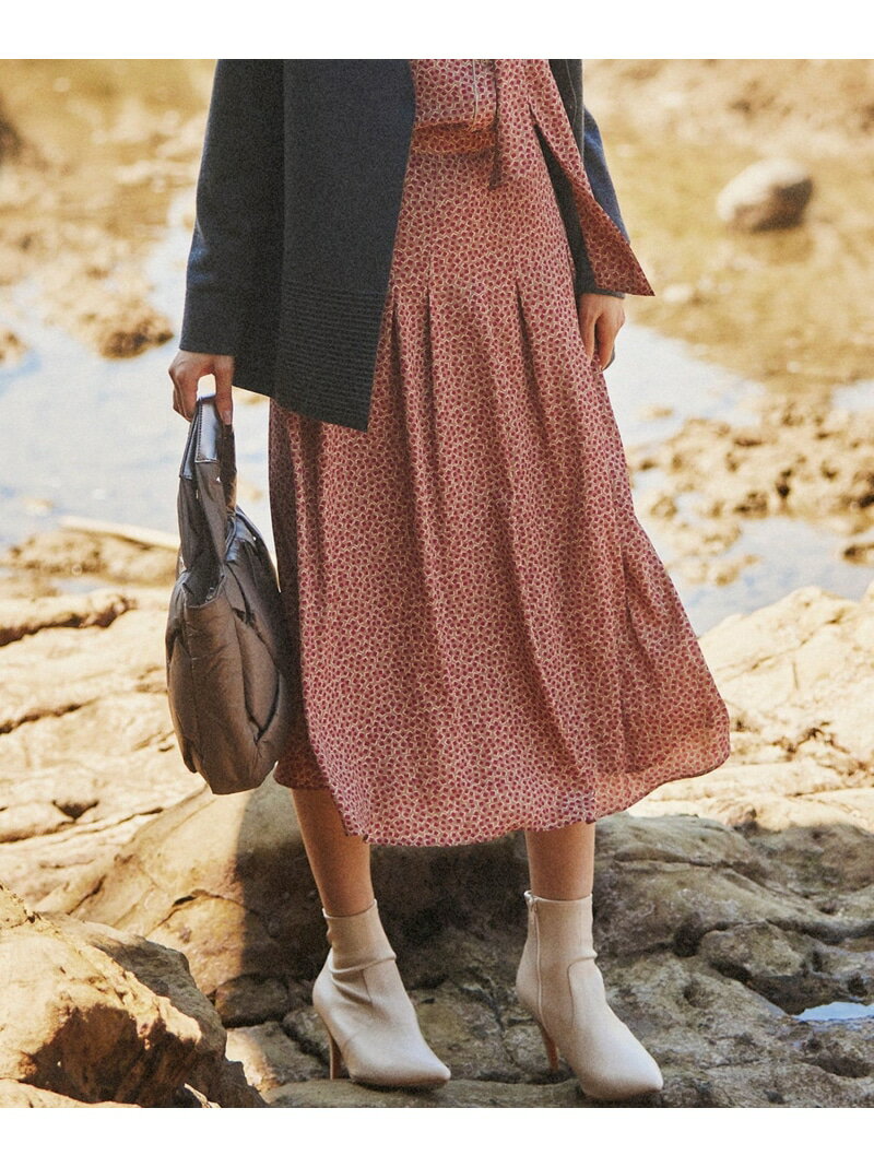 【SALE／41%OFF】【ウォッシャブル】ジオメトリックプリントタックスカート TRANS WORK トランスワーク スカート その他のスカート ネイビー ベージュ【RBA_E】【送料無料】[Rakuten Fashion]