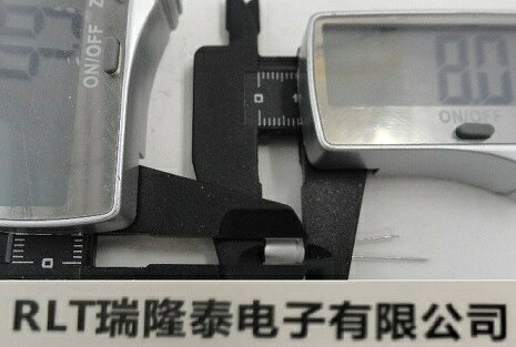 電解コンデンサ　6.3V　330μF　±20％　円の直径約φ5mm×高さ約8mm　電解コンデンサ...
