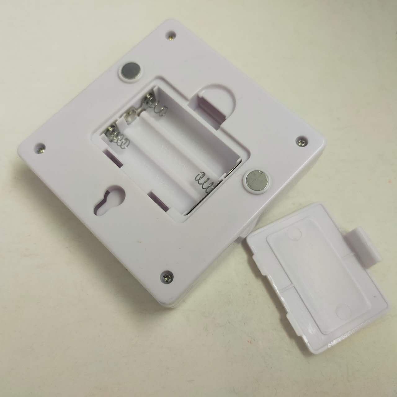 ���������åȤʤɤ�ñ�͡�3�ܤ��������륹���å�LED����led-018��