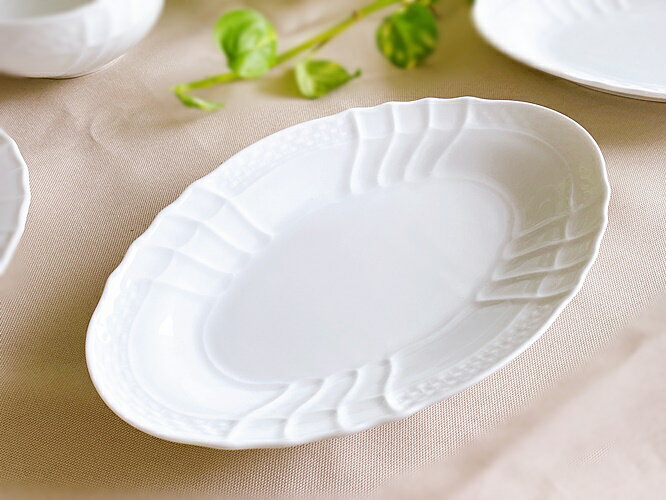 イタリアン ジェノバ オーバルカフェトレー 白い器 シンプル 洋食器