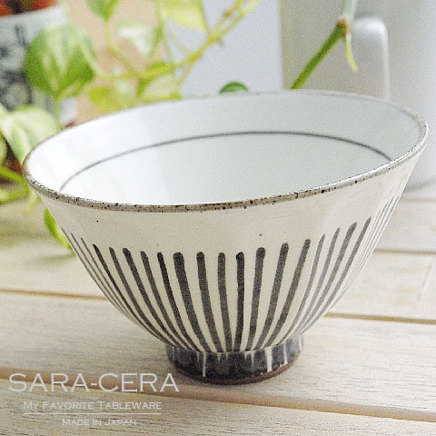 《在庫品》波佐見焼 有田焼 泰斗窯 化粧十草 ご飯茶碗 お茶碗 大 黒 和食器 カフェ 日本製 食器 おしゃれ 〔お取り寄せ商品〕