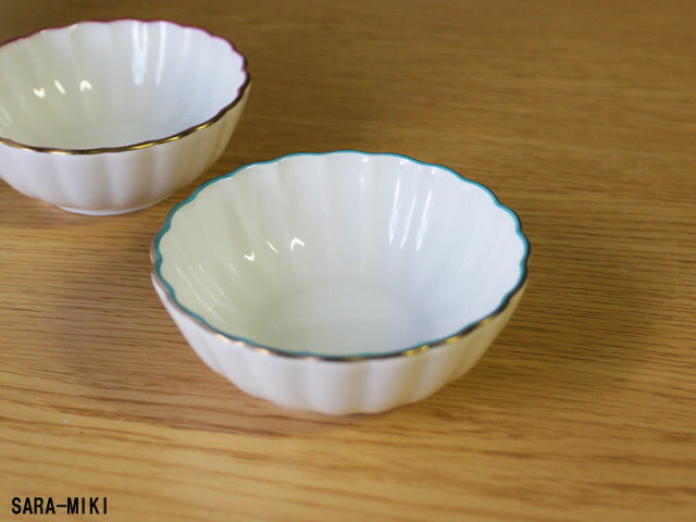 【アウトレット】菊形珍味入 ブルー 金筋 / 和食器 珍味 小付 豆鉢 おかず小鉢 前菜鉢 副菜鉢 デザートボウル アイスカップ フルーツボウル 和カフェ ヨーグルト