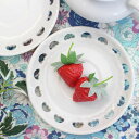 白磁チューリップ透かしソーサー / 白い食器 受け皿 チューリップ ソーサー 小皿 デザート皿 ケーキ皿