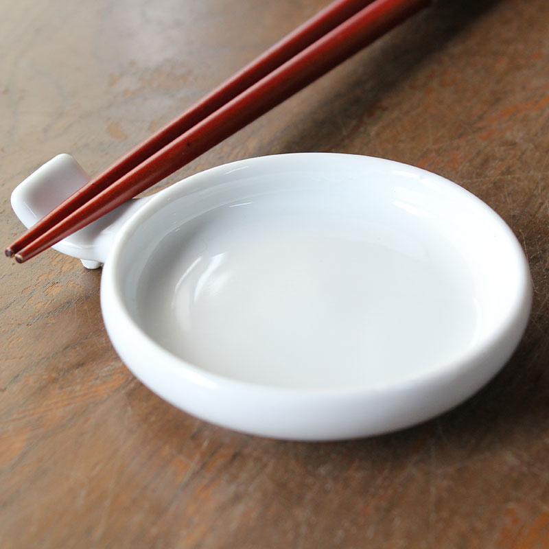 【アウトレット】白い食器 カトラリーレスト (醤油皿にも) ※鉄粉多め [10×7.8×H1.5cm] / 箸置き 豆皿 ..