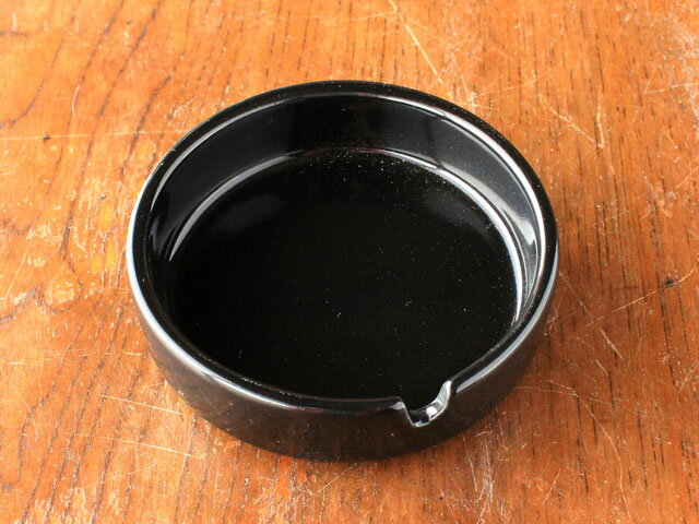 【アウトレット】1つ切 8.0cm 灰皿(黒) / ブラック 無地 シンプル 小さめ ミニサイズ 飲食店 業務用